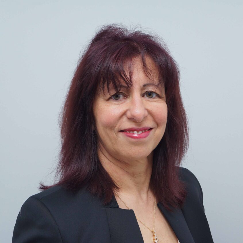 Nilofer Farjo